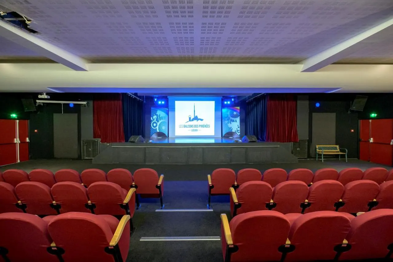 Village Club Les Balcons Des Pyrenees Saint-Mamet Resort